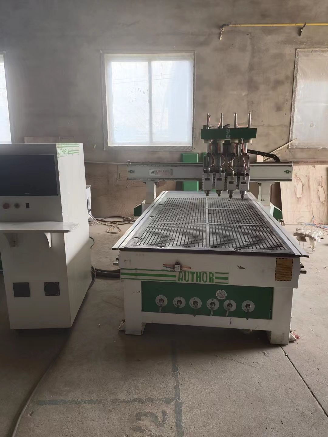 广东啄木鸟广告雕刻机招标变更(图1)